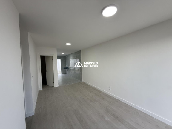 Casa com 3 Quartos para Alugar, 80 m² em Candeias - Vitória Da Conquista