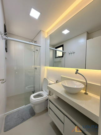 Imagem Apartamento com 2 Quartos para Alugar, 65 m² em Jurerê - Florianópolis Imagem Apartamento com 2 Quartos para Alugar, 65 m² em Jurerê - Florianópolis