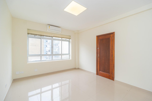 Sala Comercial para Alugar, 26 m² em Centro - Curitiba