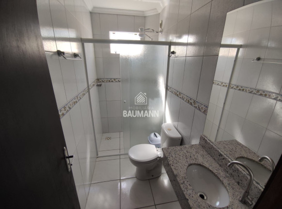 Apartamento com 2 Quartos para Alugar ou Temporada, 64 m² em Bombas - Bombinhas