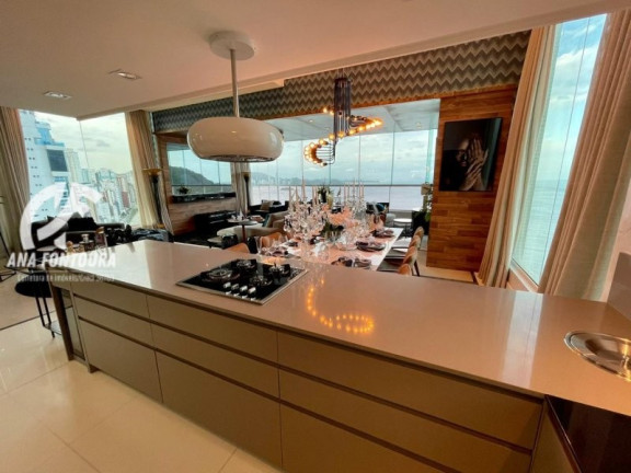 Imagem Apartamento com 7 Quartos à Venda, 600 m² em Centro - Balneário Camboriú Imagem Apartamento com 7 Quartos à Venda, 600 m² em Centro - Balneário Camboriú