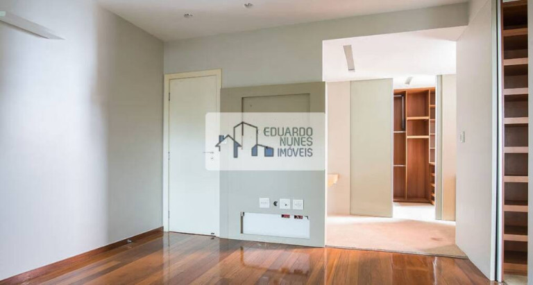 Imagem Apartamento com 4 Quartos à Venda, 227 m² em Belvedere - Belo Horizonte