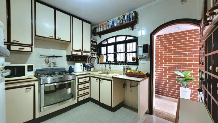Imagem Casa com 3 Quartos à Venda, 162 m² em Parque Erasmo Assunção - Santo André Imagem Casa com 3 Quartos à Venda, 162 m² em Parque Erasmo Assunção - Santo André