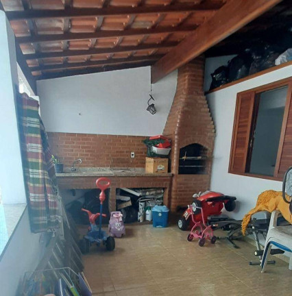 Imagem Casa com 2 Quartos à Venda, 130 m² em São Lourenço - Niterói Imagem Casa com 2 Quartos à Venda, 130 m² em São Lourenço - Niterói