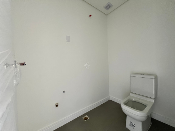 Imagem Sobrado com 3 Quartos à Venda, 163 m² em Glória - Joinville