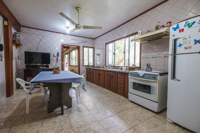 Imagem Casa com 4 Quartos à Venda, 264 m² em Enseada Do Brito (ens Brito) - Palhoça