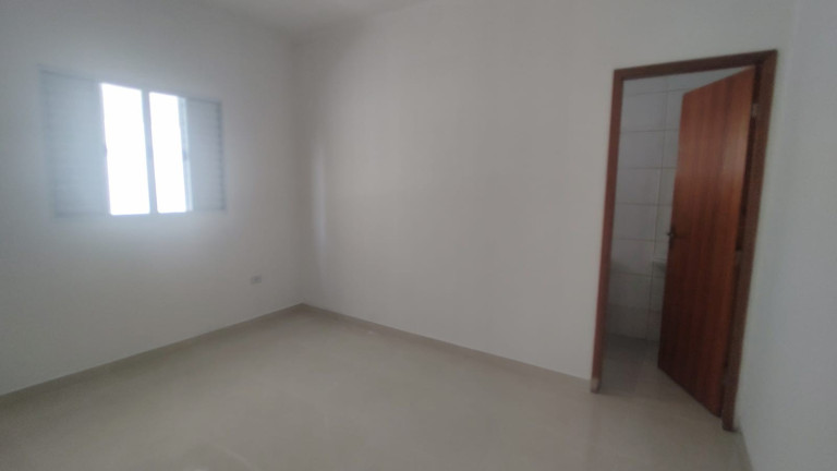 Imagem Casa com 2 Quartos à Venda, 126 m² em Jardim Leonor Jussara - Mongaguá Imagem Casa com 2 Quartos à Venda, 126 m² em Jardim Leonor Jussara - Mongaguá