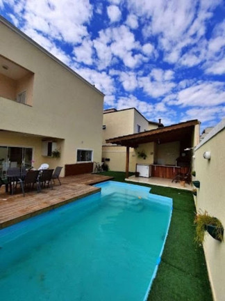 Imagem Casa com 3 Quartos à Venda, 231 m² em Condomínio Terras De Atibaia I - Atibaia Imagem Casa com 3 Quartos à Venda, 231 m² em Condomínio Terras De Atibaia I - Atibaia