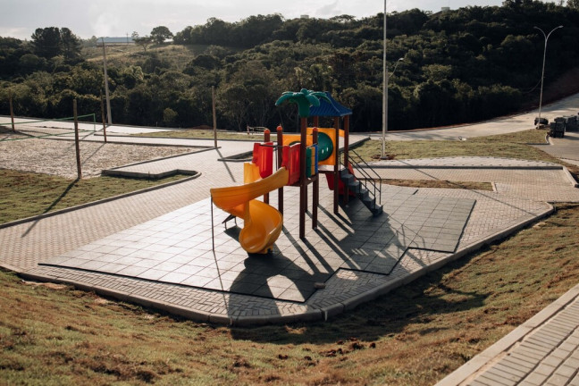 Imagem Terreno à Venda, 262 m² em Querência - Viamão Imagem Terreno à Venda, 262 m² em Querência - Viamão