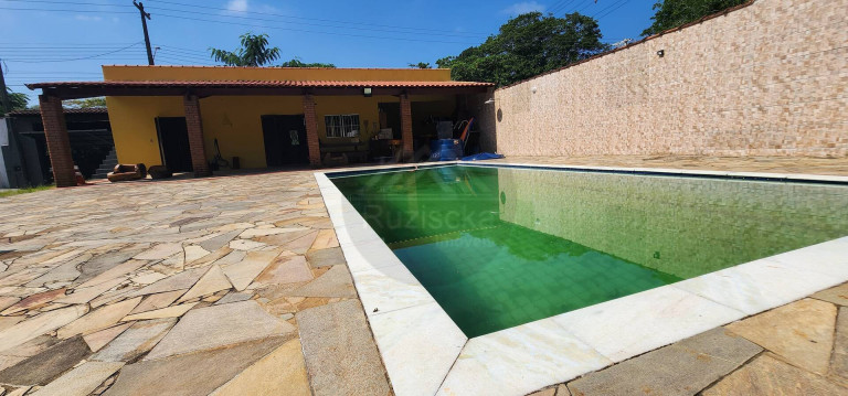 Imagem Chácara com 5 Quartos à Venda, 2.183 m² em Jardim Umuarama - Itanhaém Imagem Chácara com 5 Quartos à Venda, 2.183 m² em Jardim Umuarama - Itanhaém