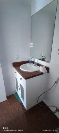 Imagem Imóvel com 2 Quartos à Venda, 120 m² em Icaraí - Niterói Imagem Imóvel com 2 Quartos à Venda, 120 m² em Icaraí - Niterói