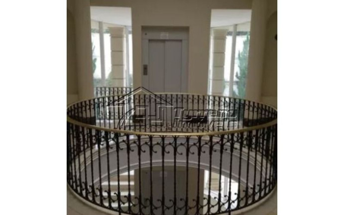 Imagem Casa de Condomínio com 7 Quartos à Venda, 1.200 m² em Alphaville Residencial Um - Barueri Imagem Casa de Condomínio com 7 Quartos à Venda, 1.200 m² em Alphaville Residencial Um - Barueri