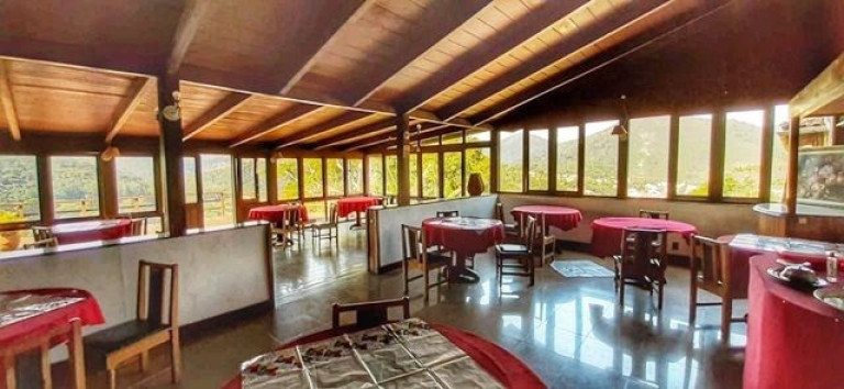 Imagem Imóvel com 31 Quartos à Venda, 900 m² em Tijuca - Teresópolis Imagem Imóvel com 31 Quartos à Venda, 900 m² em Tijuca - Teresópolis