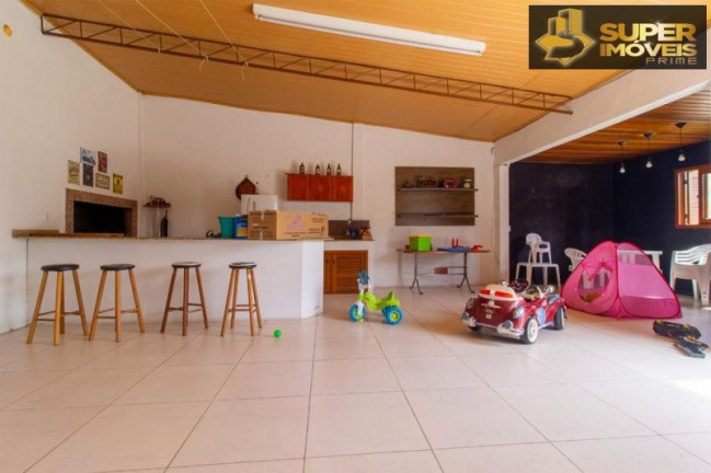 Imagem Casa com 8 Quartos à Venda, 7.500 m² em Três Vendas - Pelotas Imagem Casa com 8 Quartos à Venda, 7.500 m² em Três Vendas - Pelotas