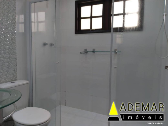 Imagem Casa com 3 Quartos à Venda, 200 m² em Taboão - São Bernardo Do Campo Imagem Casa com 3 Quartos à Venda, 200 m² em Taboão - São Bernardo Do Campo