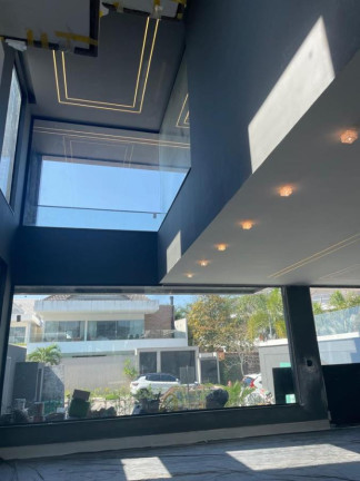 Imagem Casa com 4 Quartos à Venda, 500 m² em Recreio Dos Bandeirantes - Rio De Janeiro Imagem Casa com 4 Quartos à Venda, 500 m² em Recreio Dos Bandeirantes - Rio De Janeiro