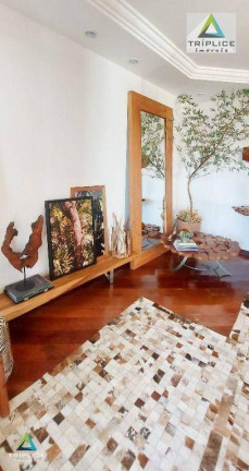 Imagem Casa com 5 Quartos à Venda, 348 m² em Nossa Senhora De Lourdes - Juiz De Fora