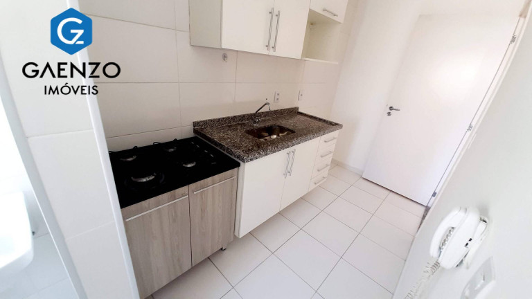 Imagem Apartamento com 1 Quarto para Alugar, 69 m² em Jardim Tupanci - Barueri
