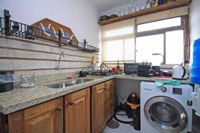 Imagem Apartamento com 2 Quartos à Venda, 107 m² em Menino Deus - Porto Alegre