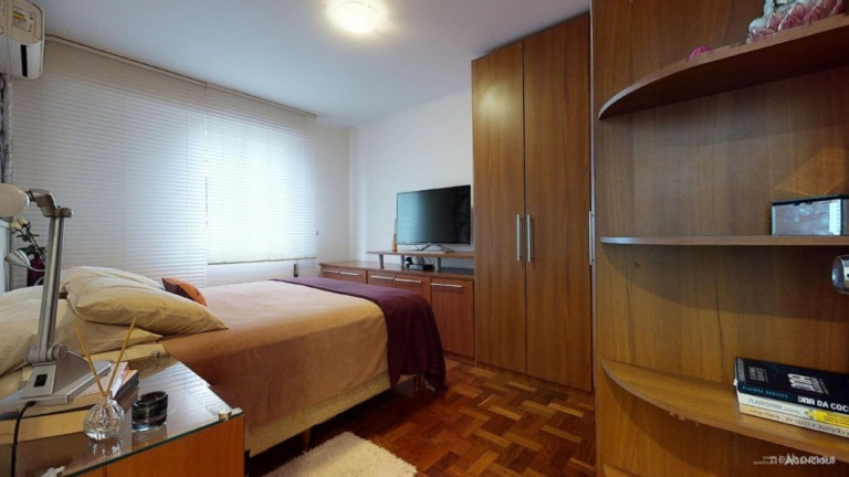 Imagem Apartamento com 3 Quartos à Venda, 122 m² em Auxiliadora - Porto Alegre Imagem Apartamento com 3 Quartos à Venda, 122 m² em Auxiliadora - Porto Alegre