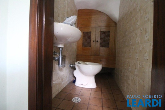 Imagem Sobrado com 3 Quartos para Alugar, 150 m² em Campestre - Santo André