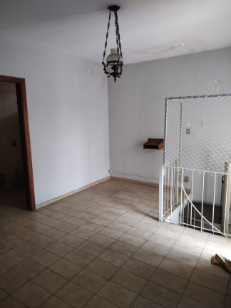Imagem Sobrado com 5 Quartos à Venda, 380 m² em Centro - Pindamonhangaba
