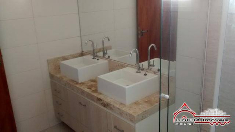 Imagem Casa com 3 Quartos à Venda, 192 m² em Loteamento Villa Branca - Jacareí Imagem Casa com 3 Quartos à Venda, 192 m² em Loteamento Villa Branca - Jacareí