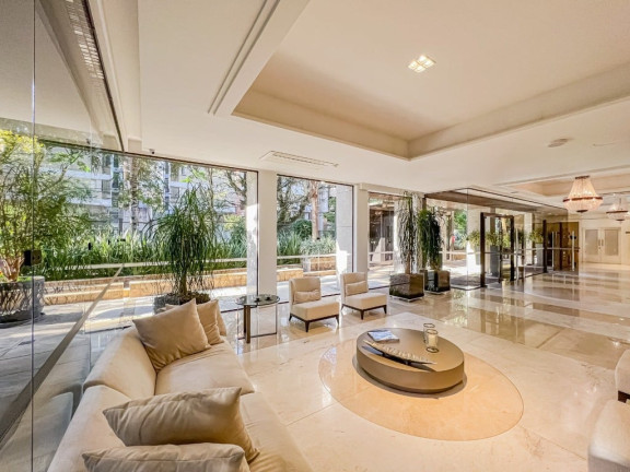 Imagem Apartamento com 3 Quartos à Venda, 261 m² em Petrópolis - Porto Alegre Imagem Apartamento com 3 Quartos à Venda, 261 m² em Petrópolis - Porto Alegre