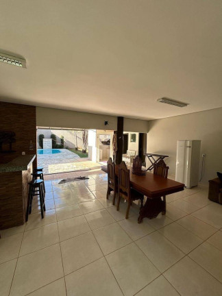 Imagem Casa com 3 Quartos à Venda, 265 m² em Jardim Europa - Tangará Da Serra Imagem Casa com 3 Quartos à Venda, 265 m² em Jardim Europa - Tangará Da Serra