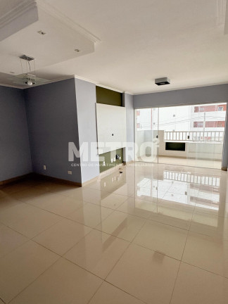 Apartamento com 2 Quartos à Venda,  em Centro - Petrolina