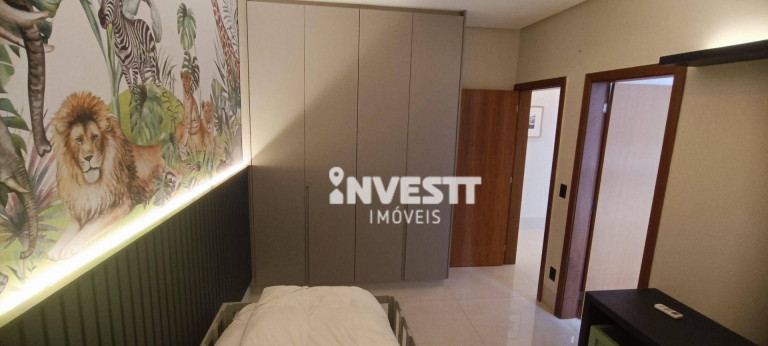 Imagem Casa com 4 Quartos à Venda, 242 m² em Portal Do Sol Green - Goiânia