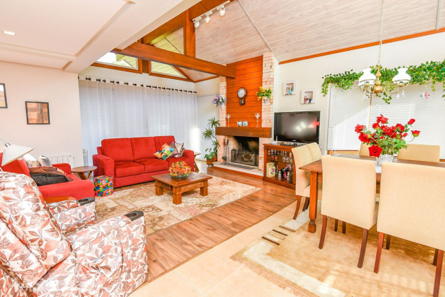 Imagem Casa com 3 Quartos à Venda, 162 m² em Mato Queimado - Gramado