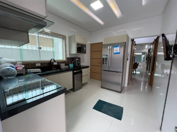 Imagem Casa com 3 Quartos à Venda, 180 m² em Maracanã - Praia Grande Imagem Casa com 3 Quartos à Venda, 180 m² em Maracanã - Praia Grande