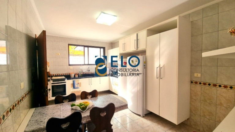 Imagem Casa com 3 Quartos à Venda, 141 m² em Embaré - Santos