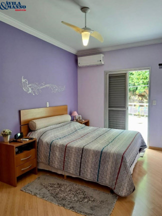 Imagem Sobrado com 3 Quartos à Venda, em Mooca - São Paulo Imagem Sobrado com 3 Quartos à Venda, em Mooca - São Paulo