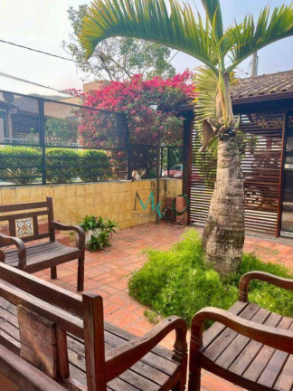 Imagem Casa com 3 Quartos à Venda, 330 m² em Campo Grande - Rio De Janeiro Imagem Casa com 3 Quartos à Venda, 330 m² em Campo Grande - Rio De Janeiro