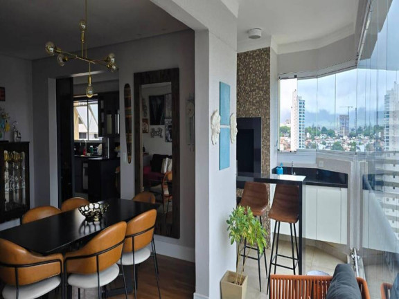 Apartamento com 3 Quartos à Venda, 180 m² em Centro - Jundiaí