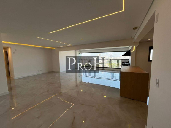 Apartamento com 3 Quartos para Alugar, 165 m² em Vila Gilda - Santo André