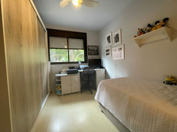 Imagem Apartamento com 3 Quartos à Venda, 80 m² em Rio Branco - Porto Alegre Imagem Apartamento com 3 Quartos à Venda, 80 m² em Rio Branco - Porto Alegre