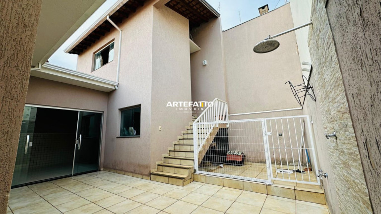 Imagem Casa com 4 Quartos à Venda, 224 m² em Jardim Integração - Franca Imagem Casa com 4 Quartos à Venda, 224 m² em Jardim Integração - Franca