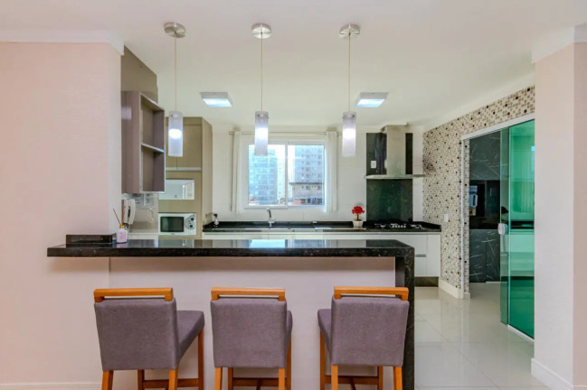 Imagem Apartamento com 3 Quartos à Venda, 148 m² em Meia Praia - Itapema Imagem Apartamento com 3 Quartos à Venda, 148 m² em Meia Praia - Itapema
