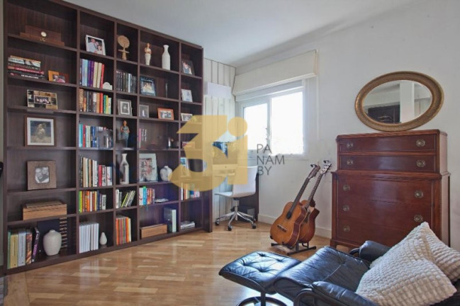 Imagem Casa de Condomínio com 3 Quartos à Venda, 310 m² em Campo Belo - São Paulo