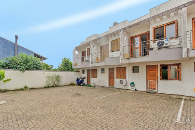 Imagem Casa com 2 Quartos à Venda, 102 m² em Serraria - Porto Alegre