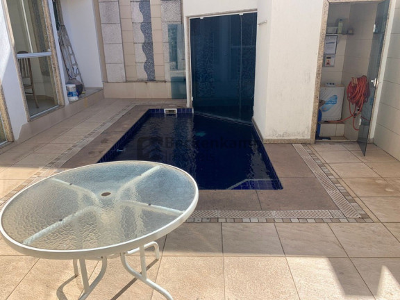 Imagem Casa com 4 Quartos à Venda, em Jardim Amália - Volta Redonda Imagem Casa com 4 Quartos à Venda, em Jardim Amália - Volta Redonda