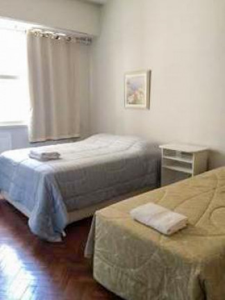 Imagem Apartamento com 3 Quartos à Venda, 136 m² em Copacabana - Rio De Janeiro