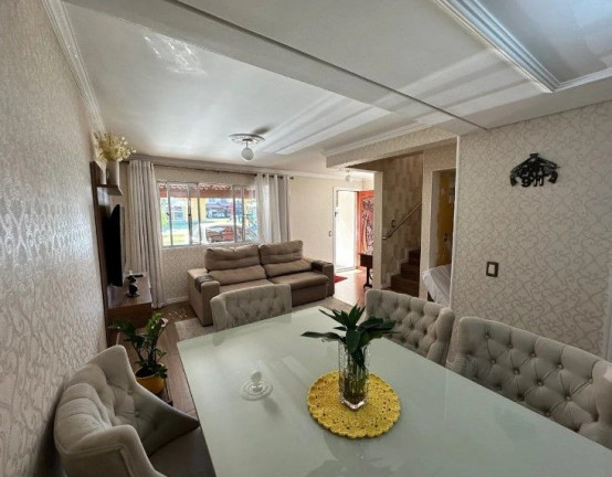 Imagem Casa com 3 Quartos à Venda, 130 m² em Cajuru - Curitiba Imagem Casa com 3 Quartos à Venda, 130 m² em Cajuru - Curitiba
