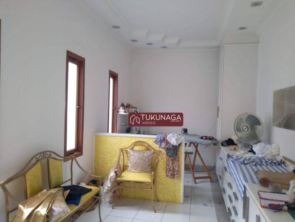 Imagem Sobrado com 3 Quartos à Venda, 305 m² em Jardim Santa Clara - Guarulhos Imagem Sobrado com 3 Quartos à Venda, 305 m² em Jardim Santa Clara - Guarulhos