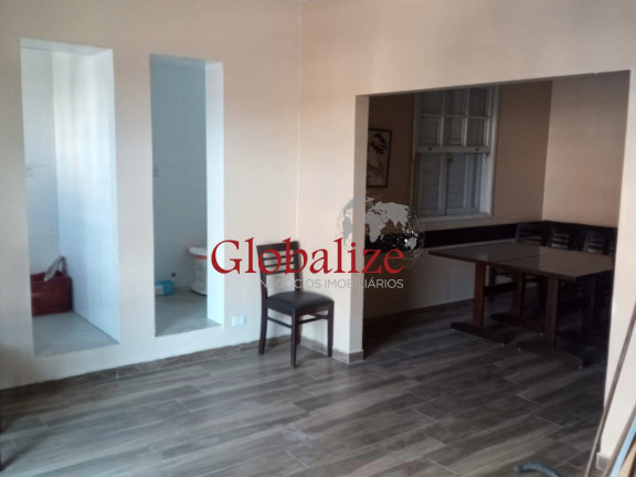Sala Comercial à Venda, 242 m² em Aparecida - Santos