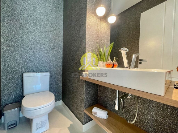 Imagem Apartamento com 4 Quartos à Venda, 145 m² em Centro - Balneário Camboriú Imagem Apartamento com 4 Quartos à Venda, 145 m² em Centro - Balneário Camboriú