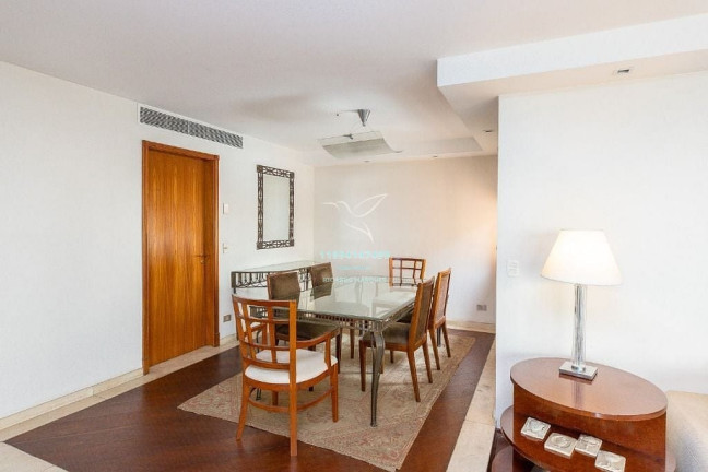 Imagem Apartamento com 4 Quartos à Venda, 220 m² em Moema - São Paulo